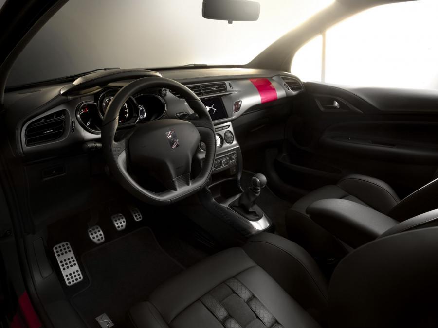  Citroen DS3 Cabrio Racing Concept 2013 года  (фото 5 из 8)